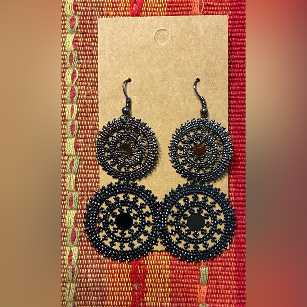 Fabulous Hanging Earrings - Picture 1 of 6